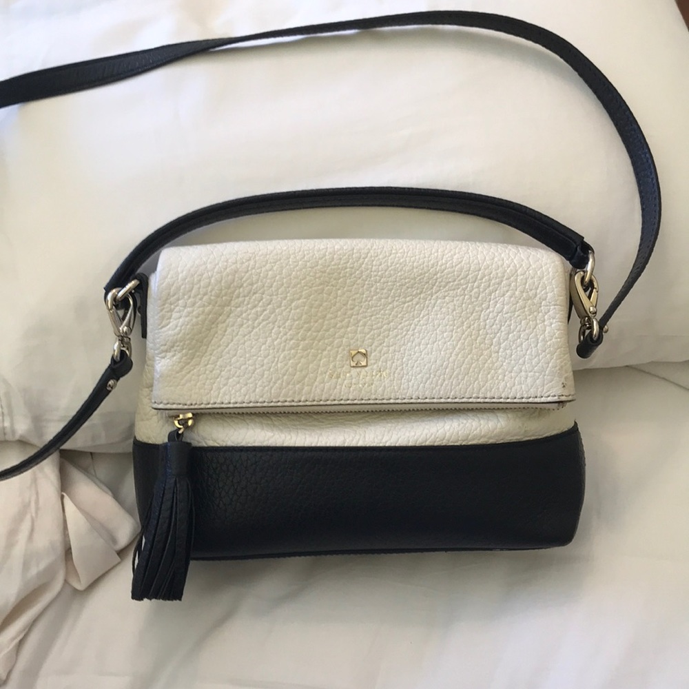 Authentic Kate Spade Crossbody bag